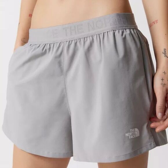 NWT The North Face Women’s Wonder Short Size M - Picture 3 of 10